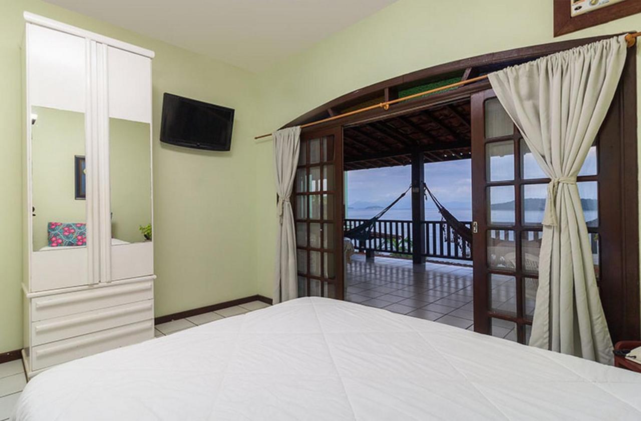 Flores Inn 3*